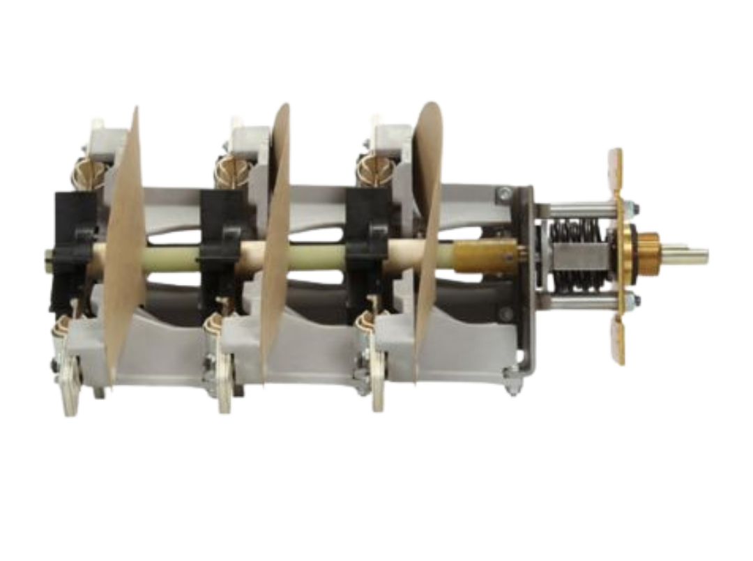 SECCIONADOR DE 4 POSICIONES 600A 15KV TRIFÁSICO REFERENCIA LS4BH3D12B